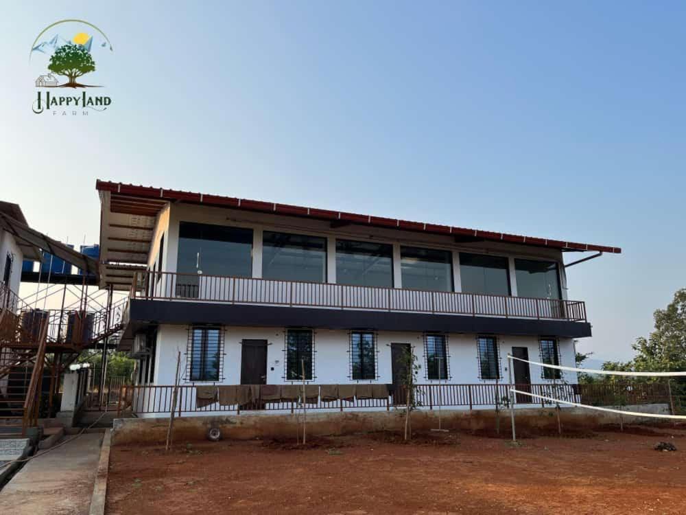 Hotel Happy Land Farm Karjat Esterno foto