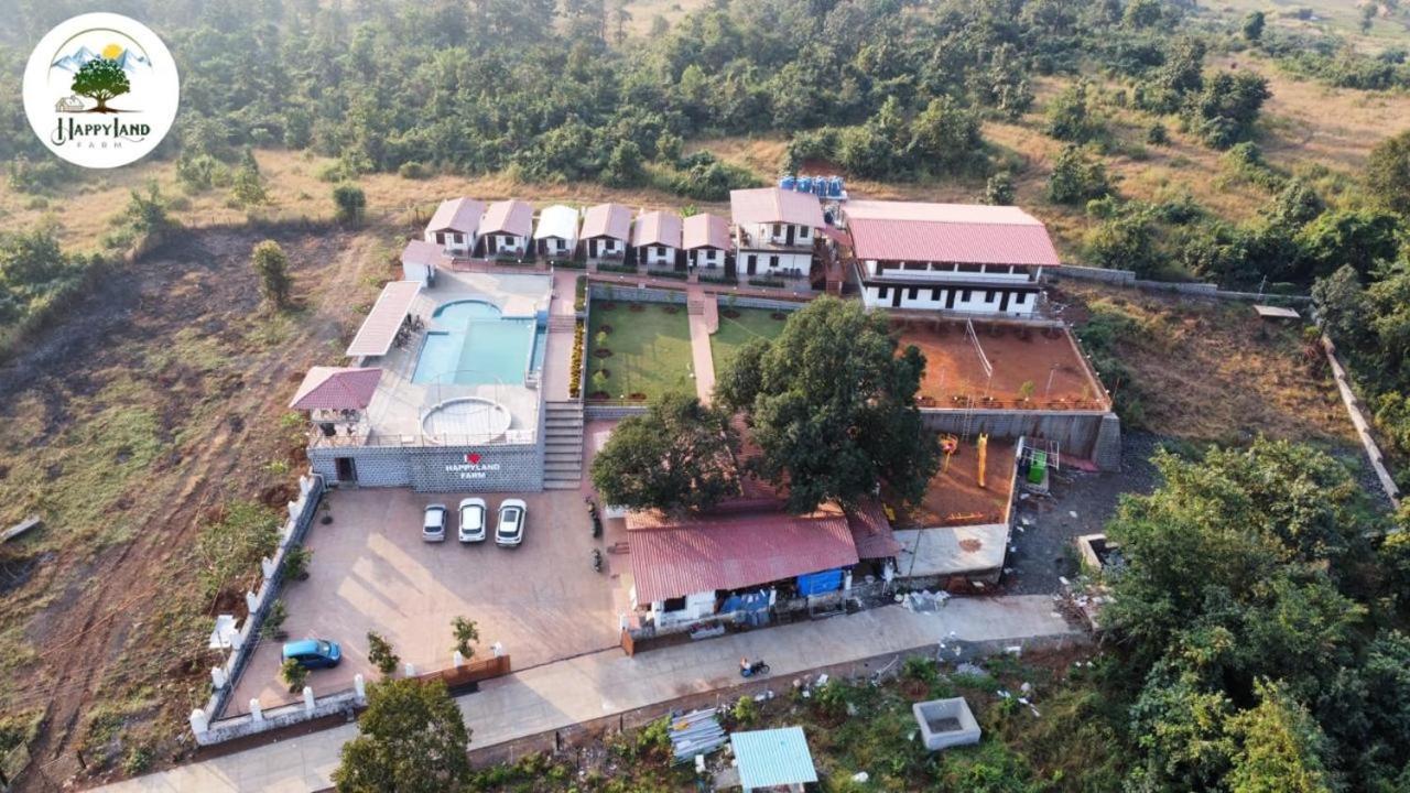 Hotel Happy Land Farm Karjat Esterno foto