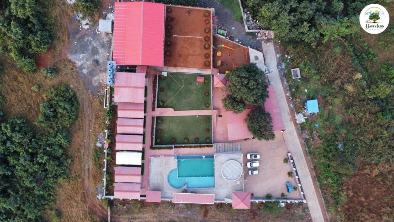 Hotel Happy Land Farm Karjat Esterno foto